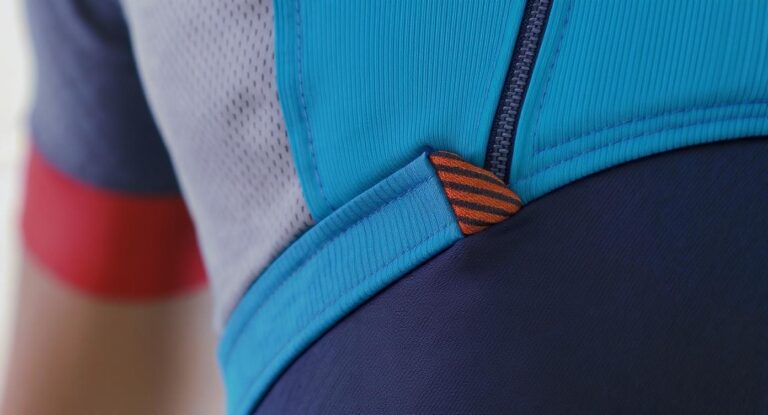 Embroidery Stress Points: Where Blends Earn Their Keep