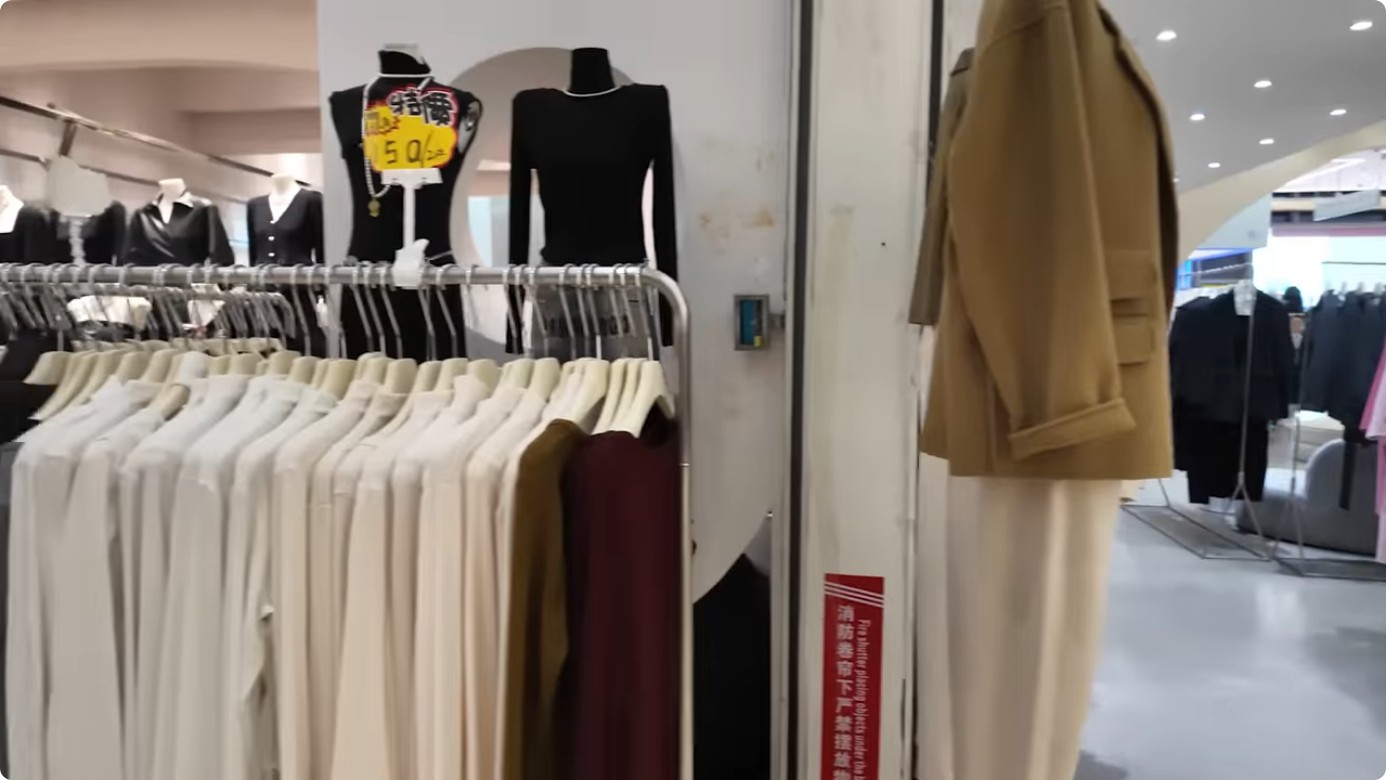 different types of t shirts